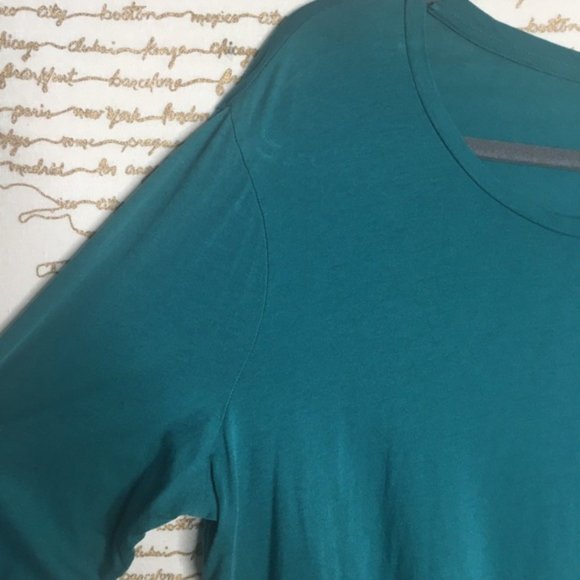 Old Navy Size XL Relaxed Fit Super Soft Deep Teal Long Sleeve Scoop Neck T-shirt - Picture 2 of 6